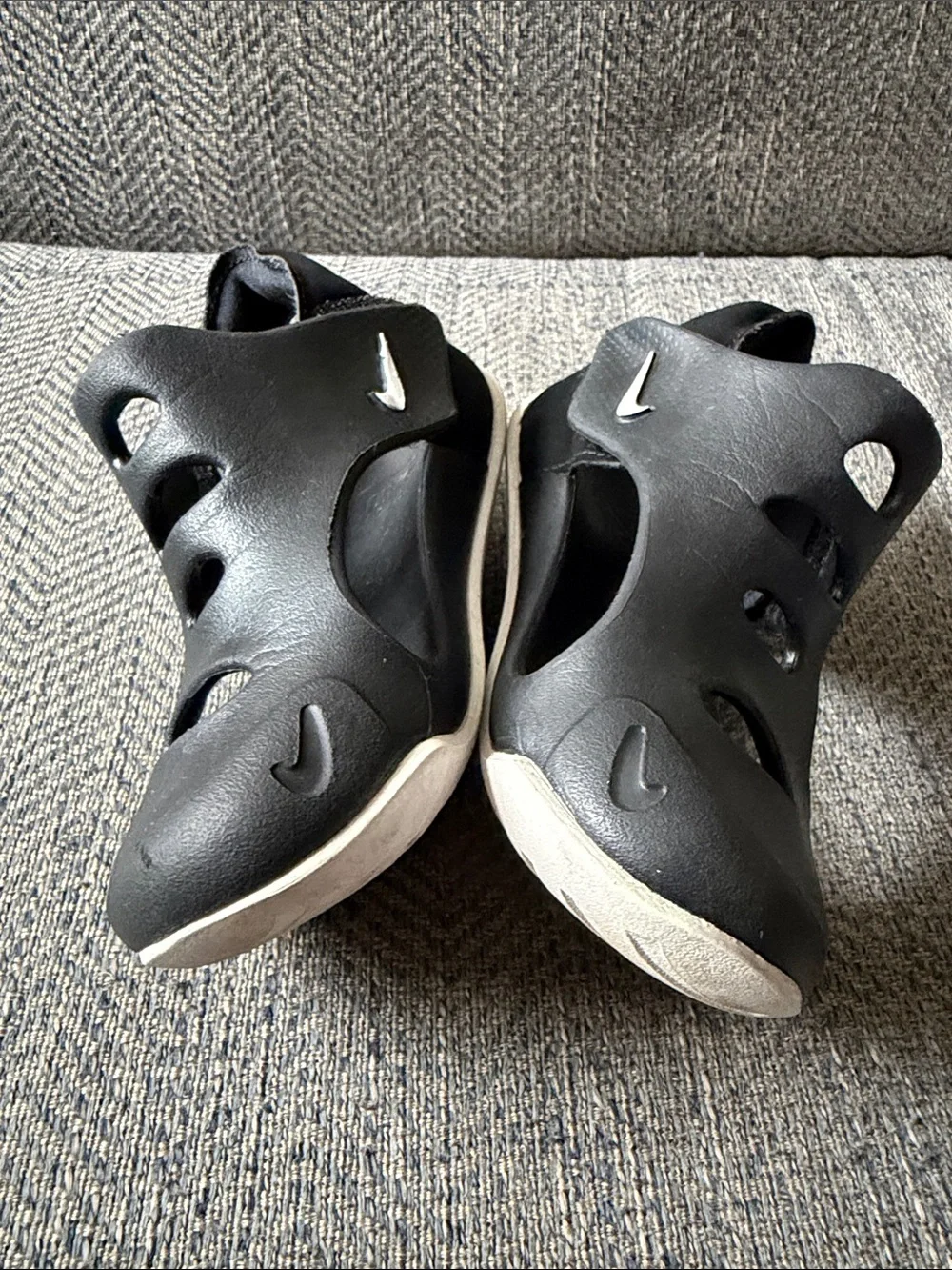 Toddler's Nike Sunray Protect 3 Sandals Black/White Size: 9C